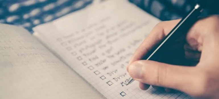 A checklist to help pack an entire household in two days