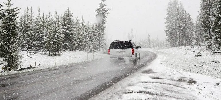 car - Moving from a sunny to a snowy state