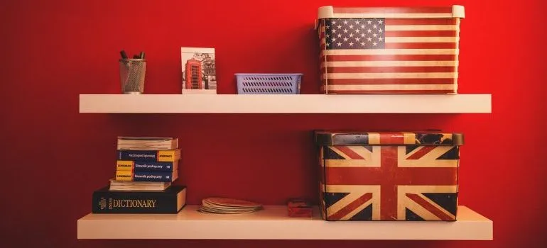 shelves - Small space organizing ideas