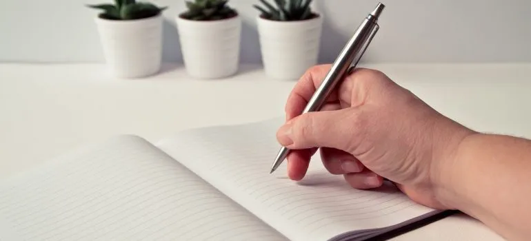 Creating a plan prepare your senior parents for a move.