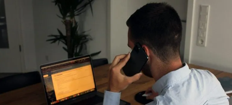 One of the key ways to deal with international shipping delays