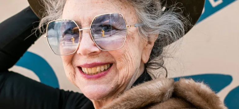 a smiling elderly woman