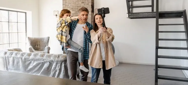 Family choosing a new home
